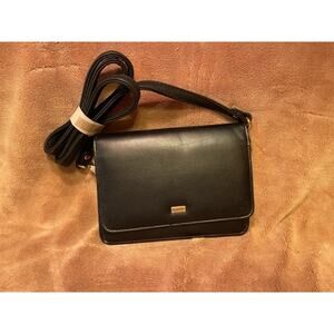 Buxton Ladies Large Black Leather Wallet w/Detachable Shoulder Strap